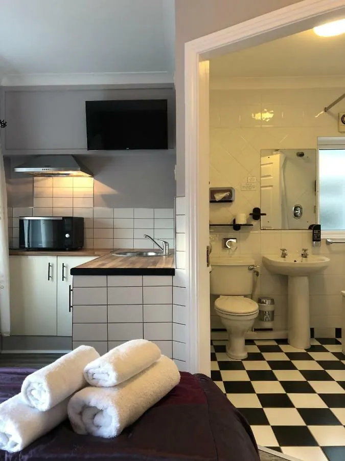 Amber Hill Bed & Breakfast Galway